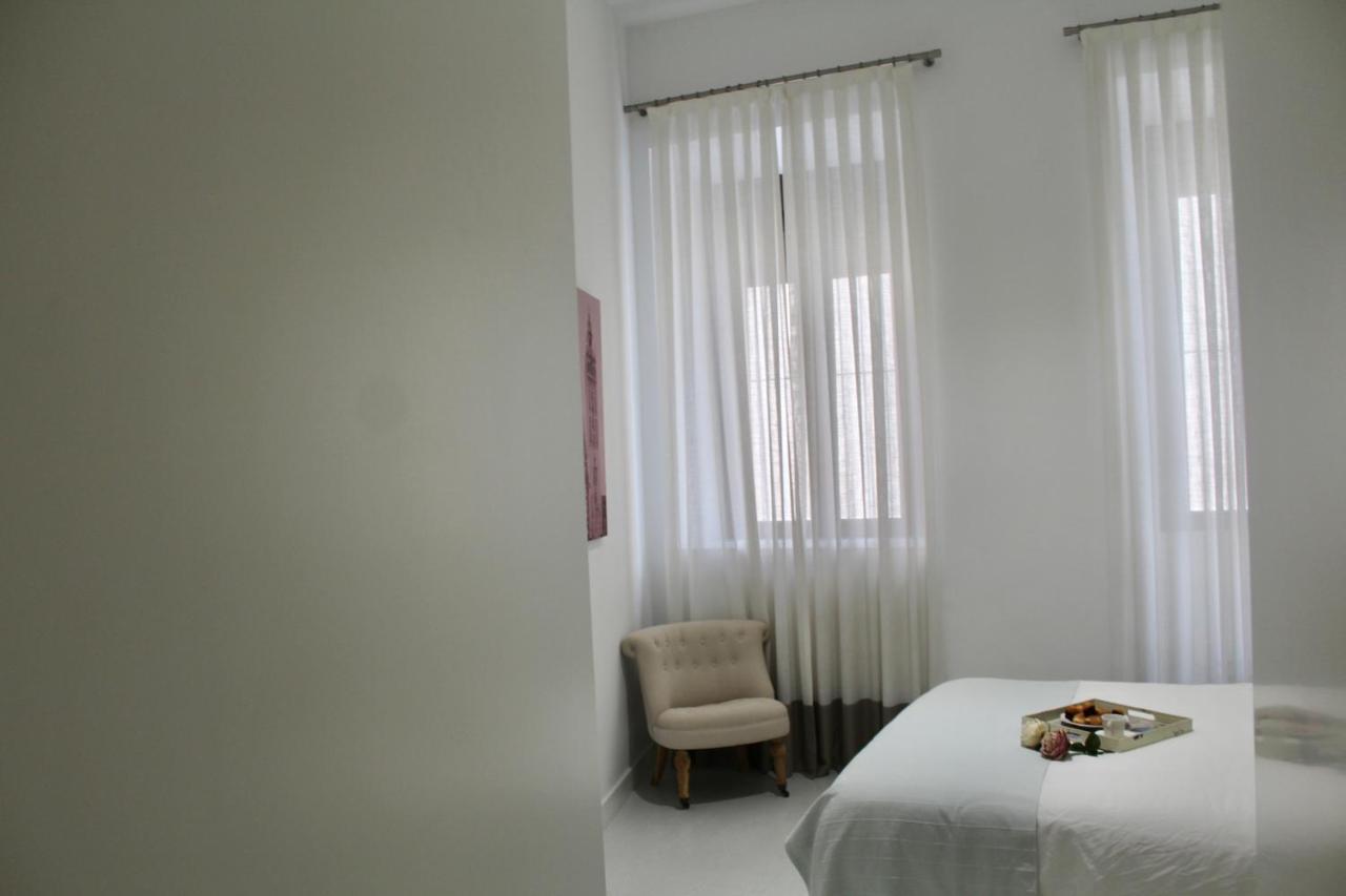 Wish Suite Marques De Paradas De Sevilla Экстерьер фото
